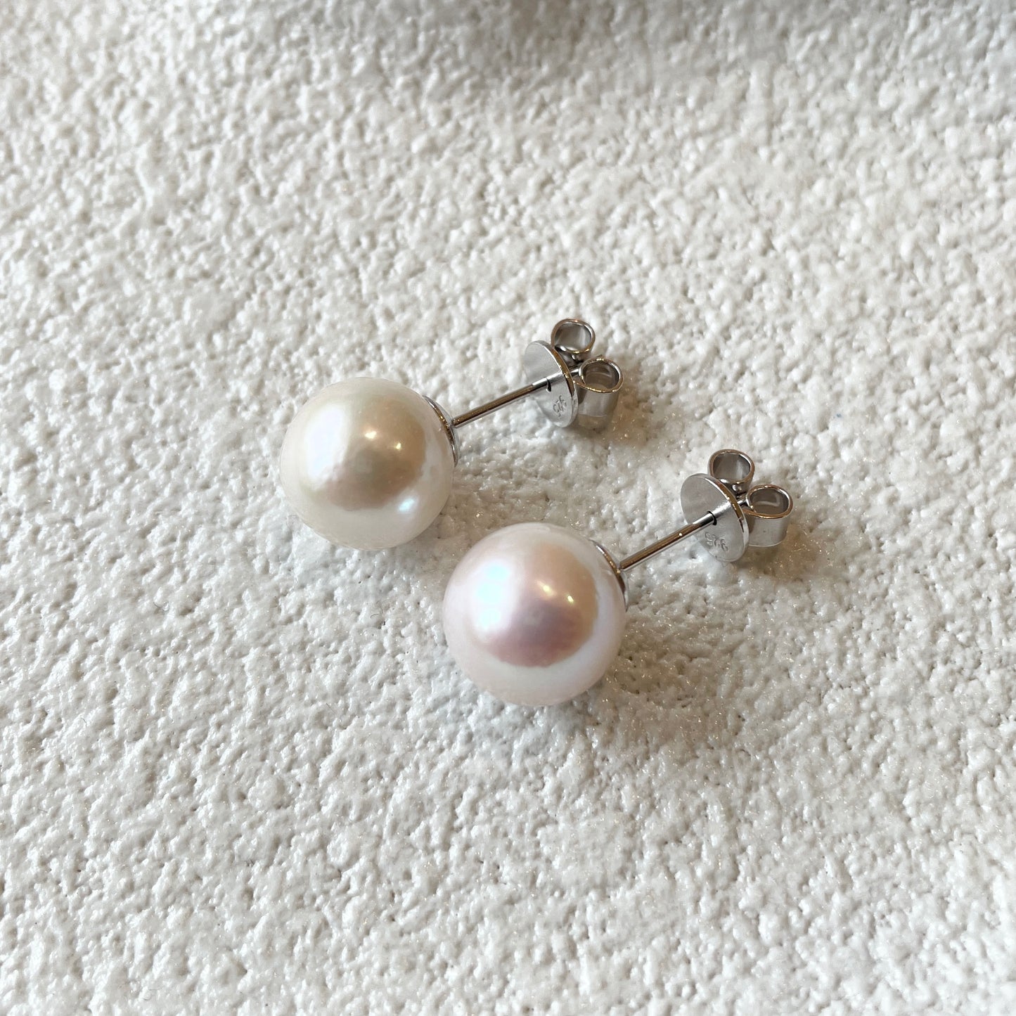 10-11mm Pearl Stud Earrings