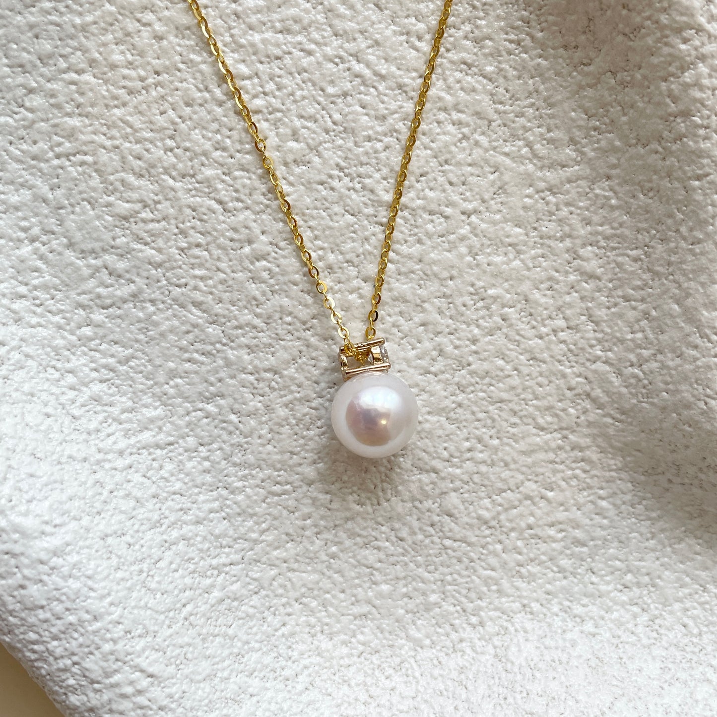 8-9mm pearl necklace side