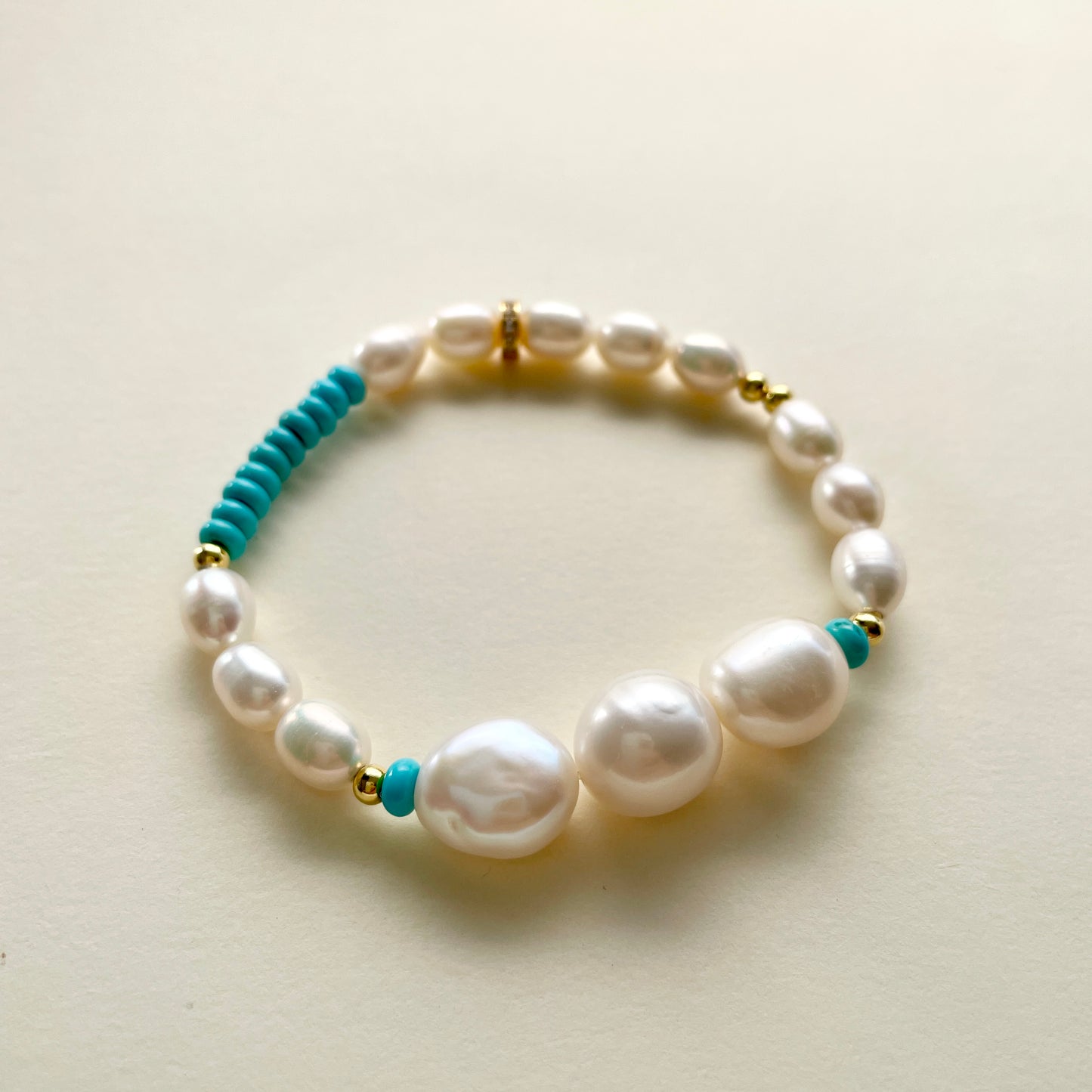 baroque pearl bracelet