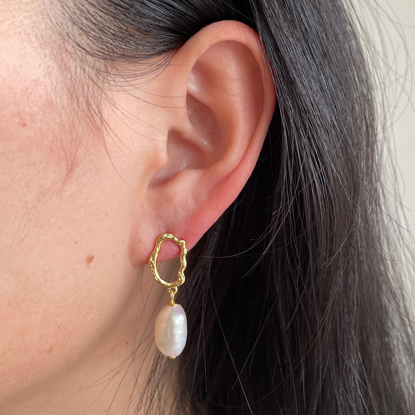baroque pearl earrings