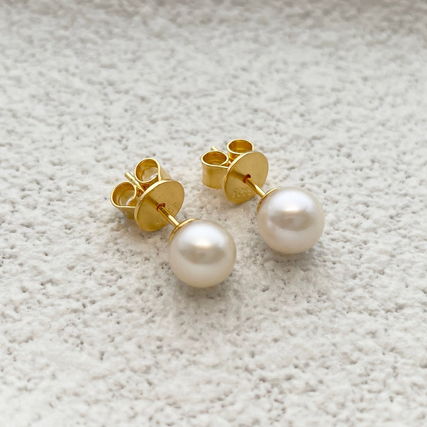 Silver pearl earrings gold plated small