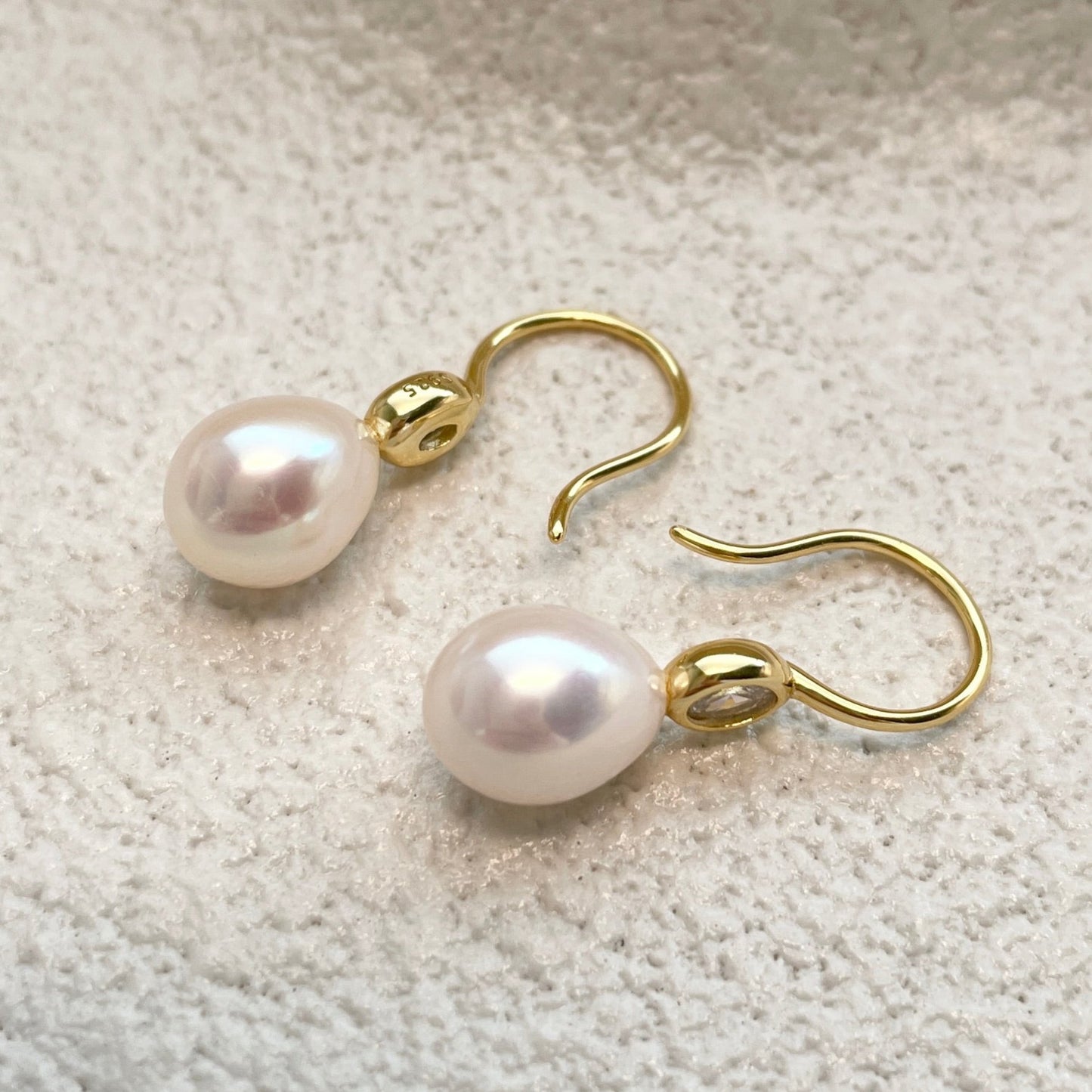 Pearl Hook Earrings - Figure 8