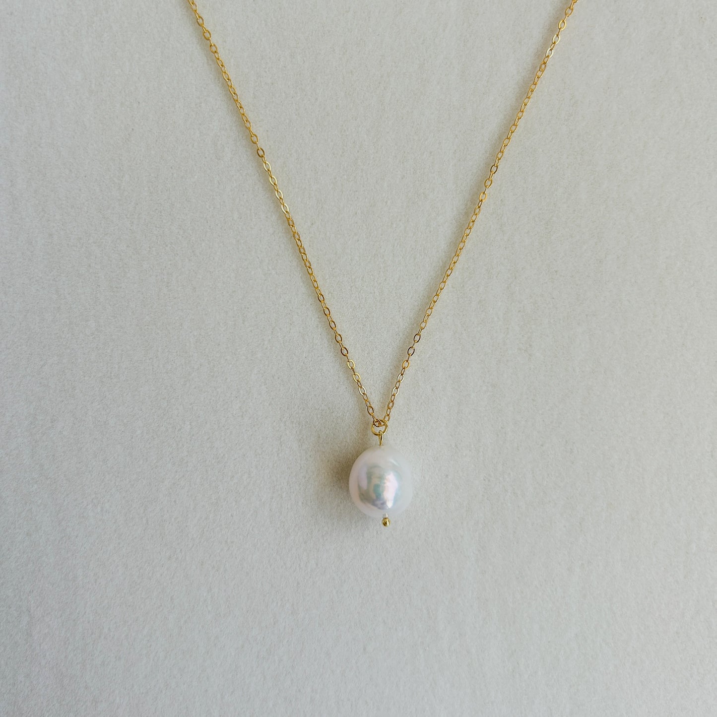 Large baroque pearl necklace