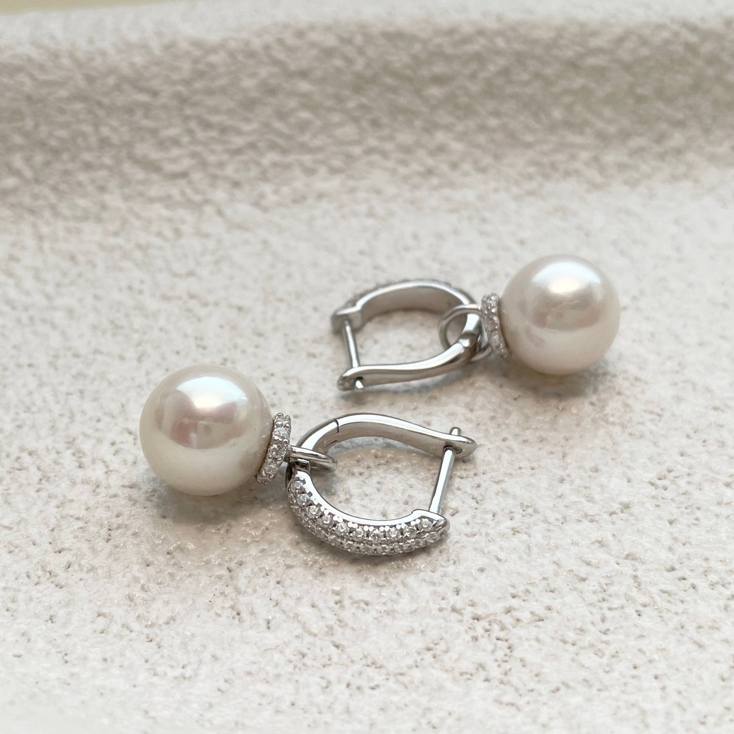 Pearl hoop earrings with cubic zirconia