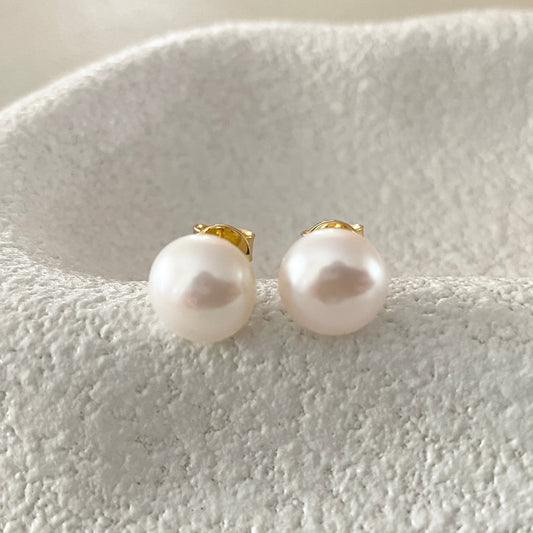 Button Pearl Stud Earrings